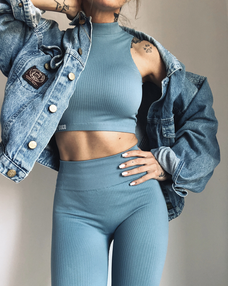 Bezešvý top Comfy Stripes Smoke Blue