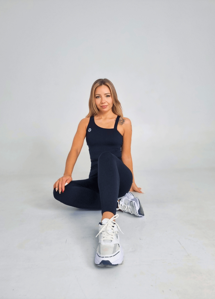 Top Sleek Asymmetry Black
